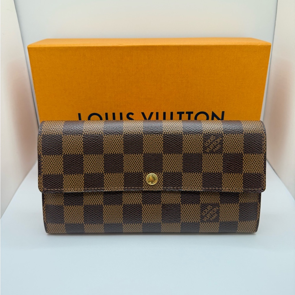 Louis Vuitton Damier Sarah Long Wallet with Box